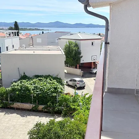 Room Marijana Gostinjska kuća 3*